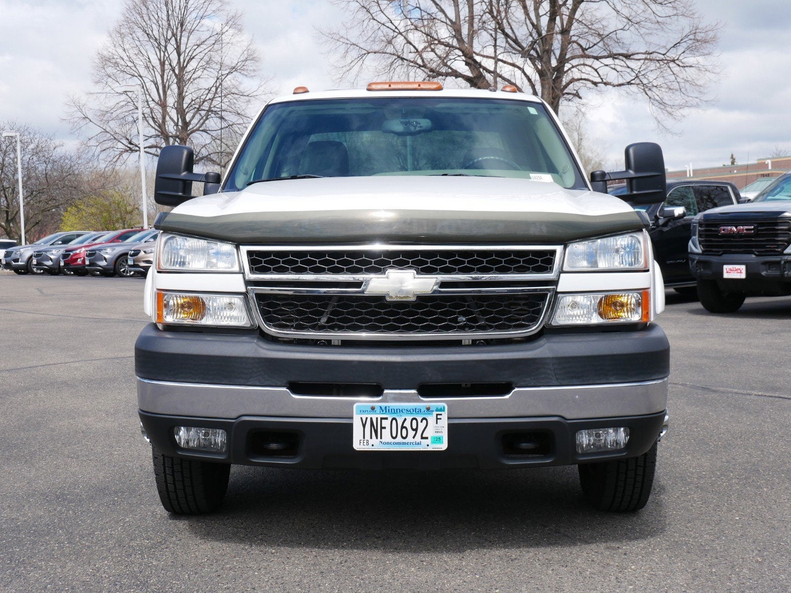 Used 2006 Chevrolet Silverado 3500 Work with VIN 1GCJK332X6F134274 for sale in Apple Valley, Minnesota