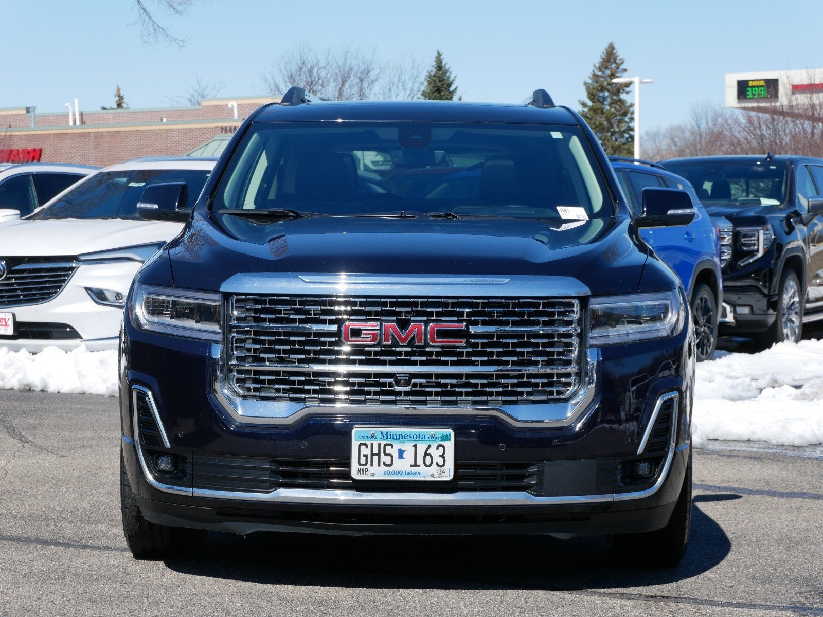 Used 2021 GMC Acadia Denali with VIN 1GKKNXLS7MZ133425 for sale in Apple Valley, Minnesota