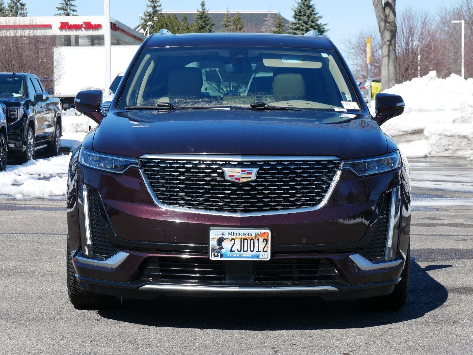 Used 2020 Cadillac XT6 Premium Luxury with VIN 1GYKPFRS4LZ118204 for sale in Apple Valley, Minnesota