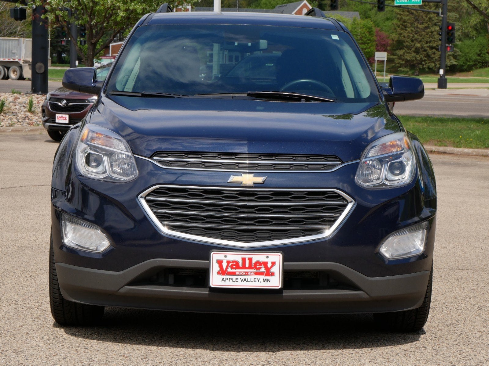Used 2017 Chevrolet Equinox LT with VIN 2GNFLFEK4H6255615 for sale in Apple Valley, Minnesota