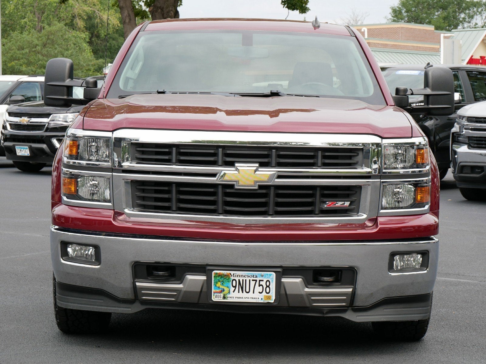 Used 2014 Chevrolet Silverado 1500 LT with VIN 3GCUKREC5EG289057 for sale in Apple Valley, Minnesota