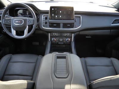 2022 GMC Yukon XL SLT