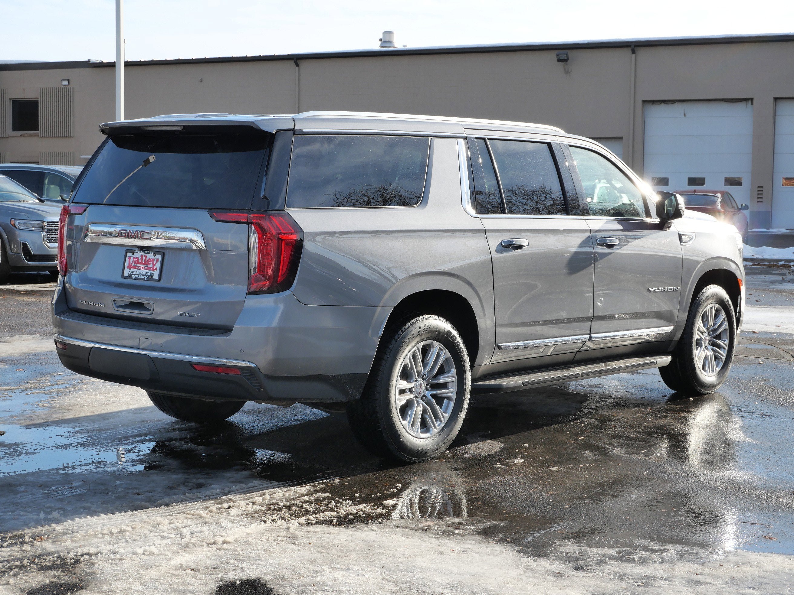 2022 GMC Yukon XL SLT