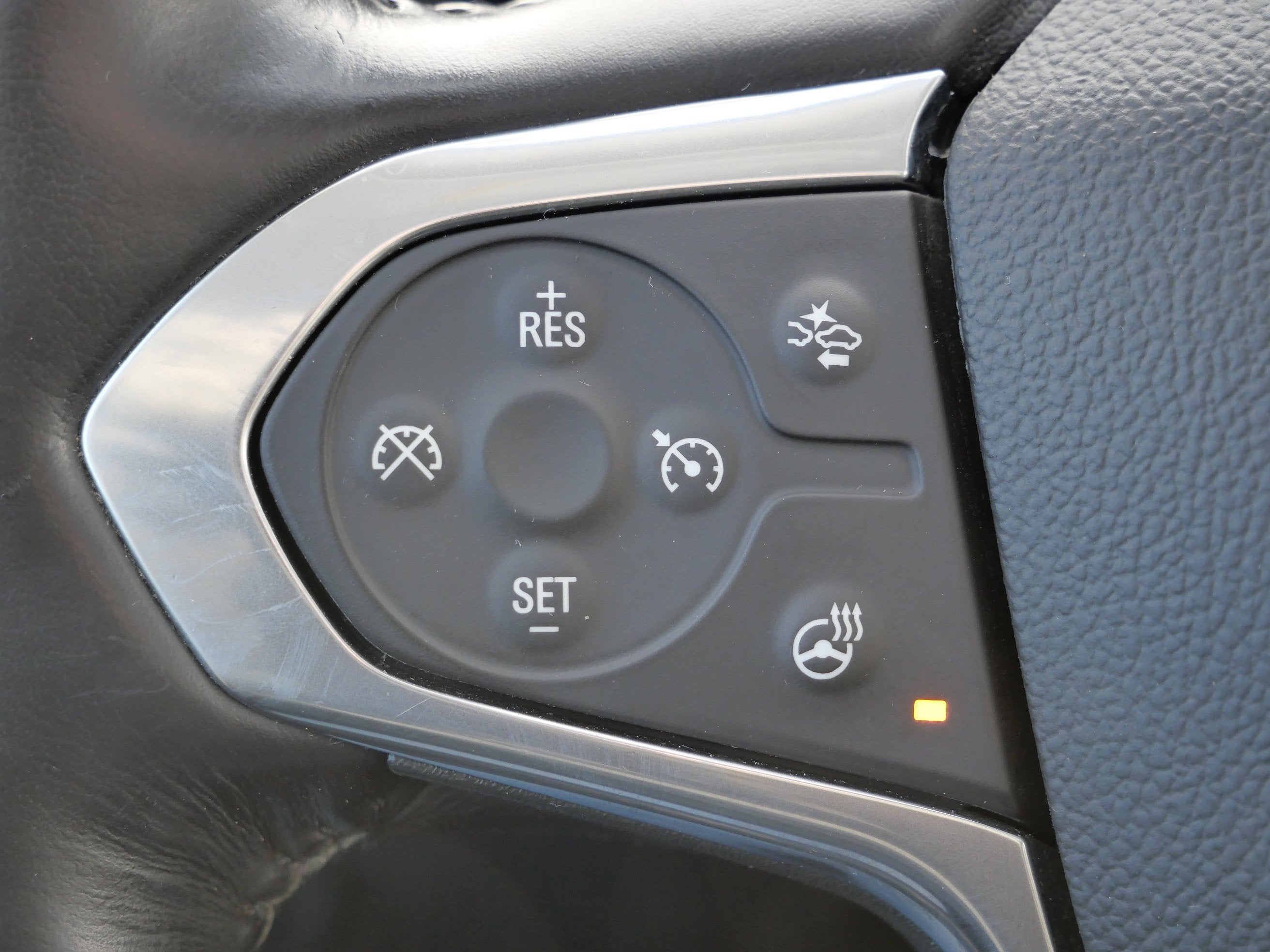 2020 Chevrolet Traverse RS