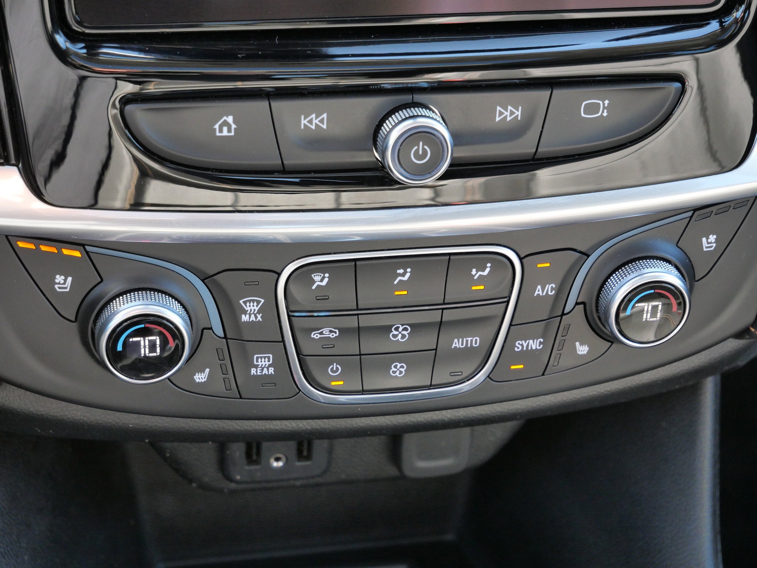 2019 Chevrolet Traverse Premier