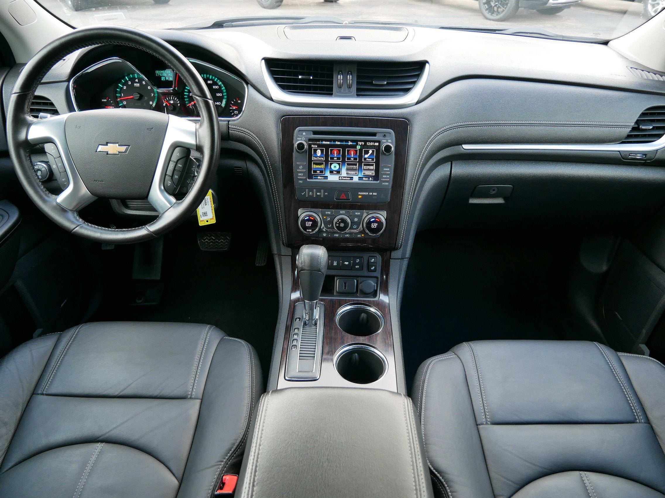 2017 Chevrolet Traverse LT