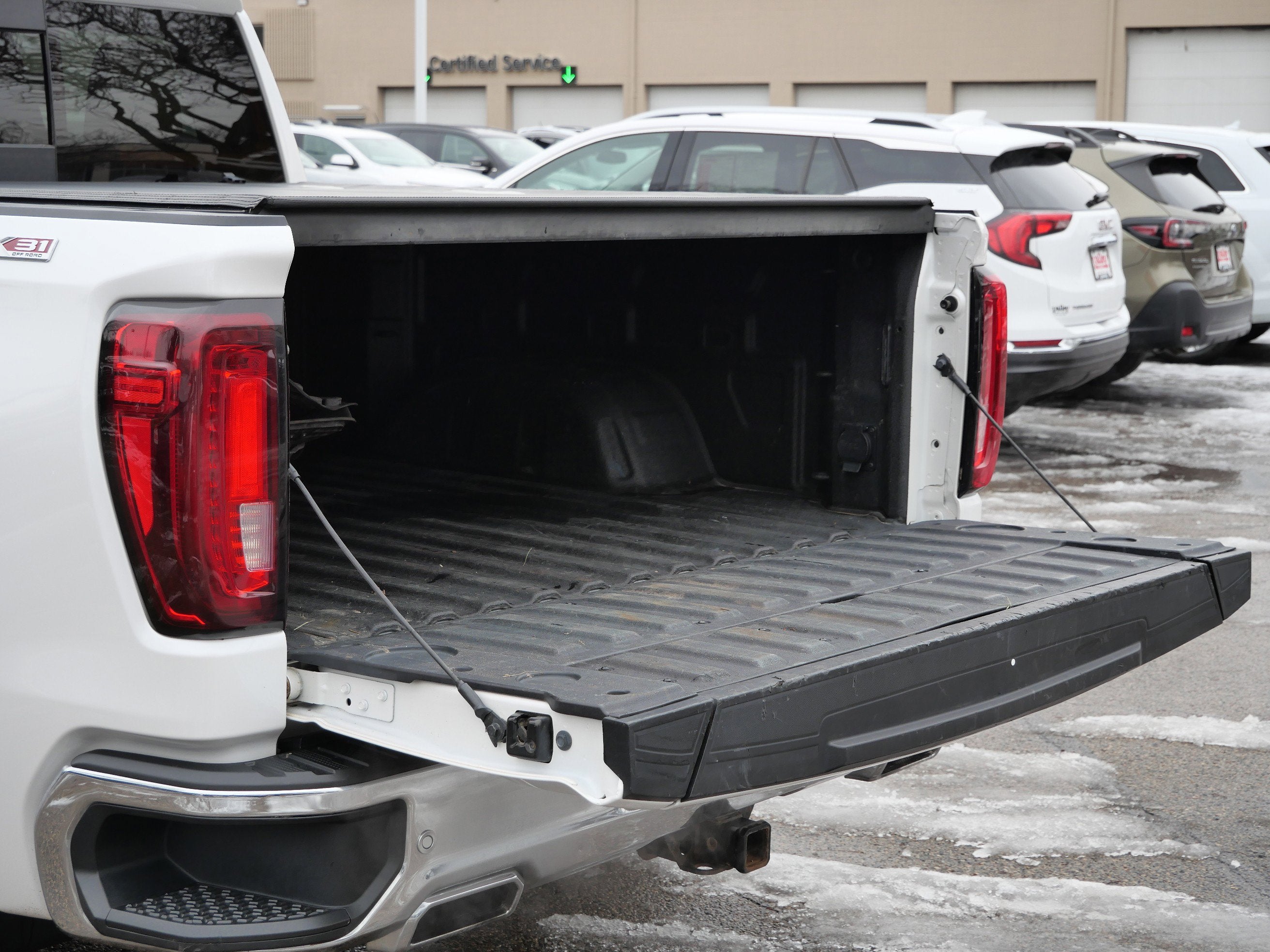 2021 GMC Sierra 1500 SLT