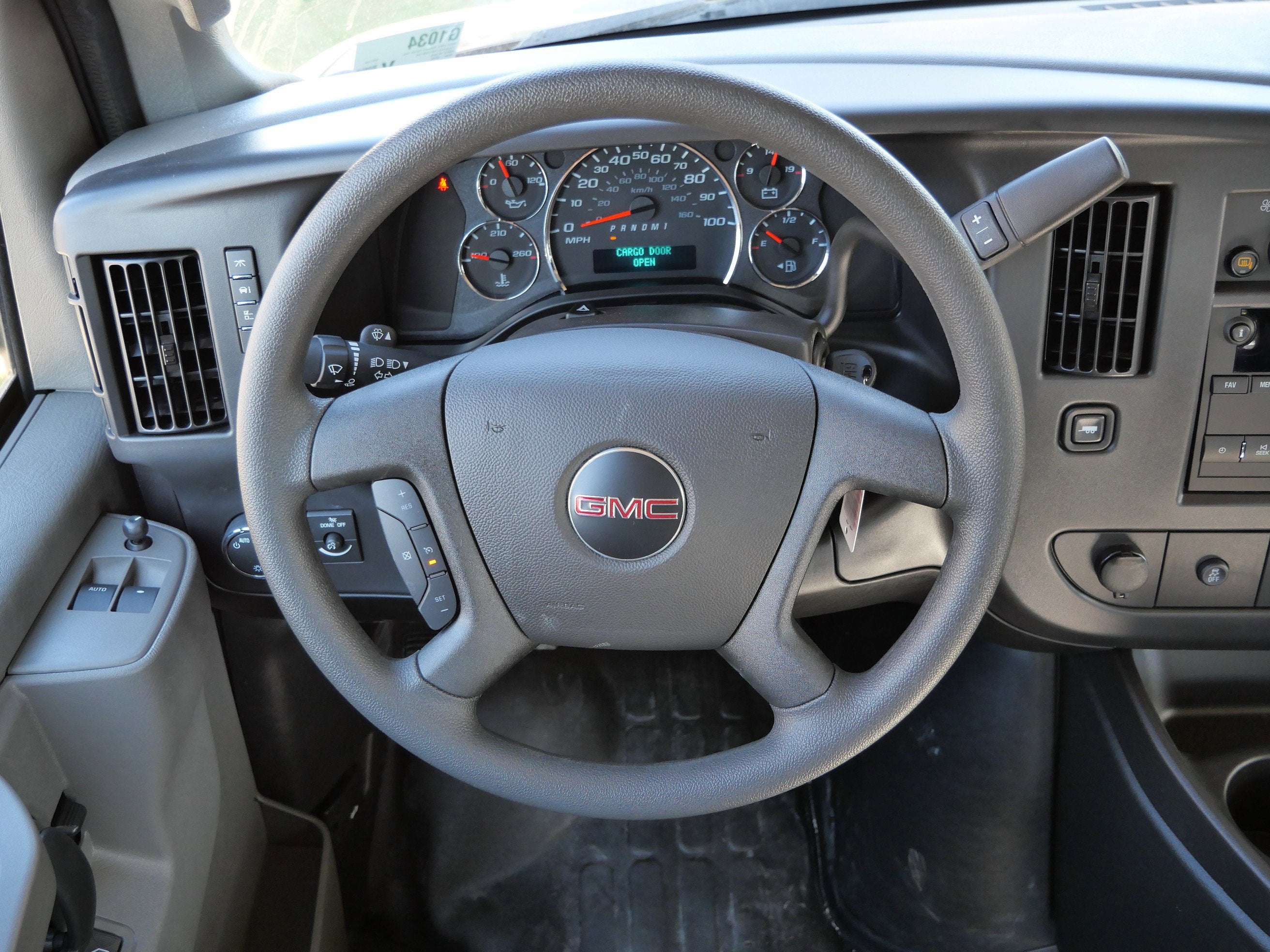 2025 GMC Savana Cargo 3500 Work Van