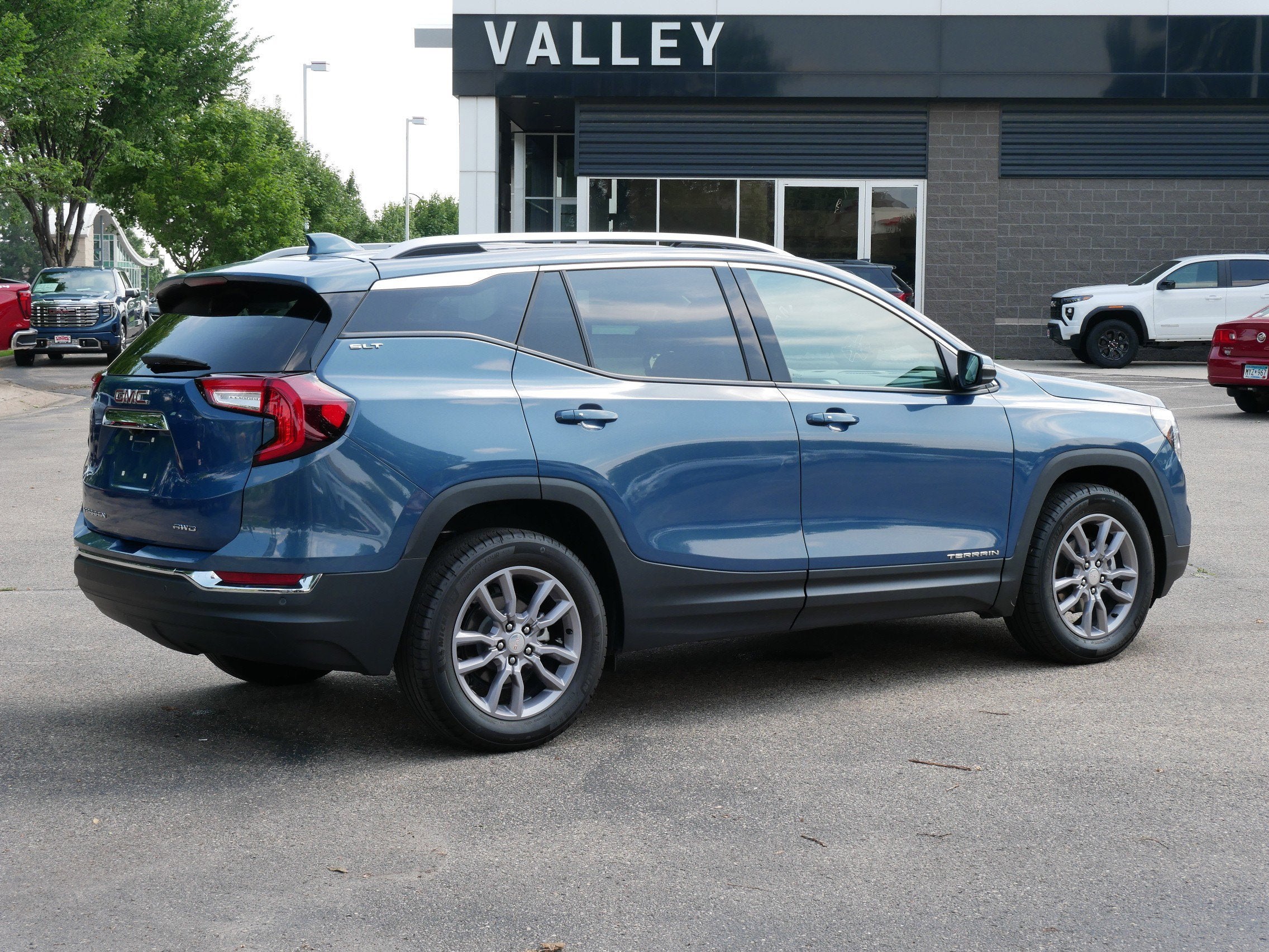 2024 GMC Terrain SLT