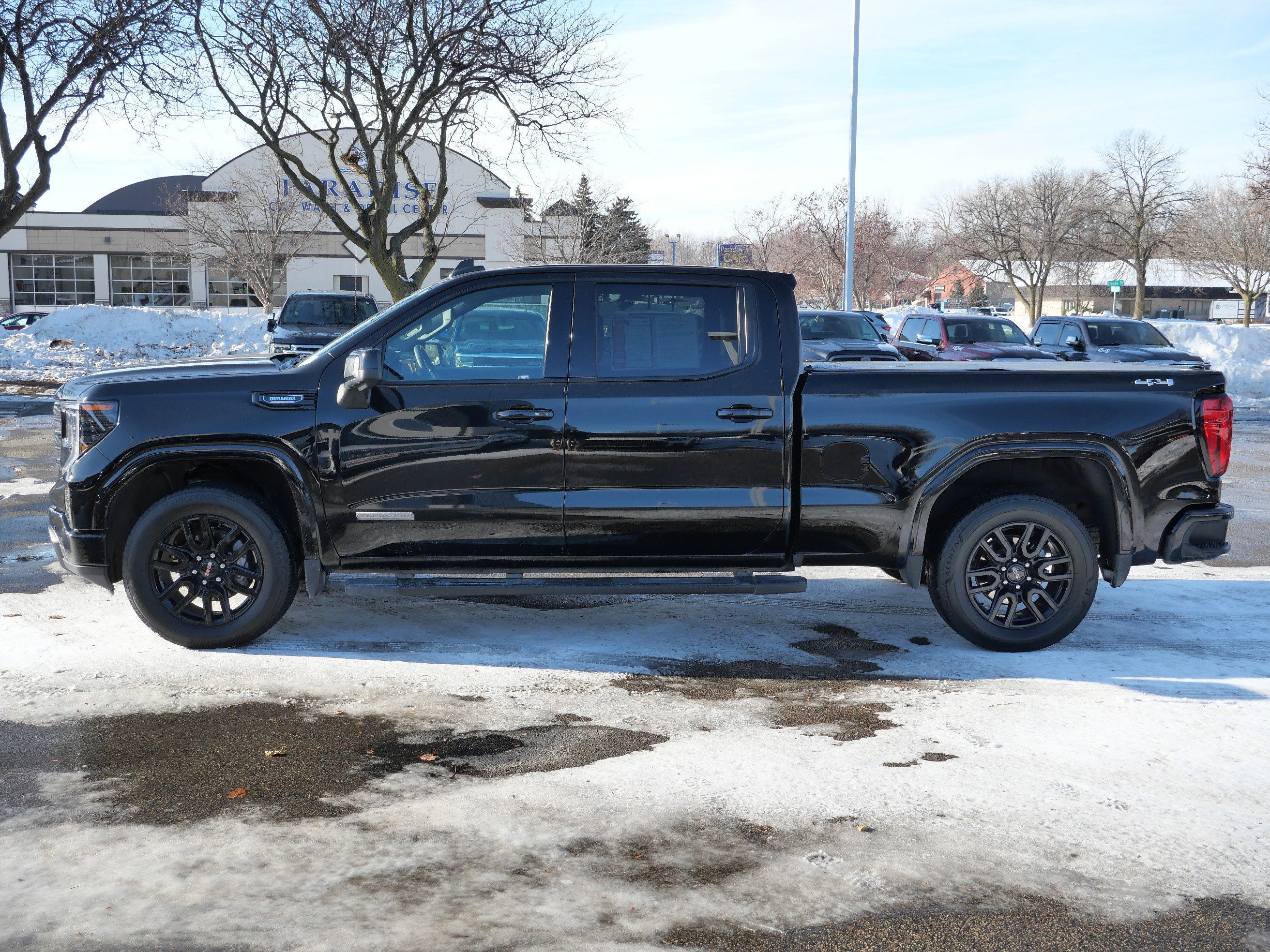 2025 GMC Sierra 1500 Elevation