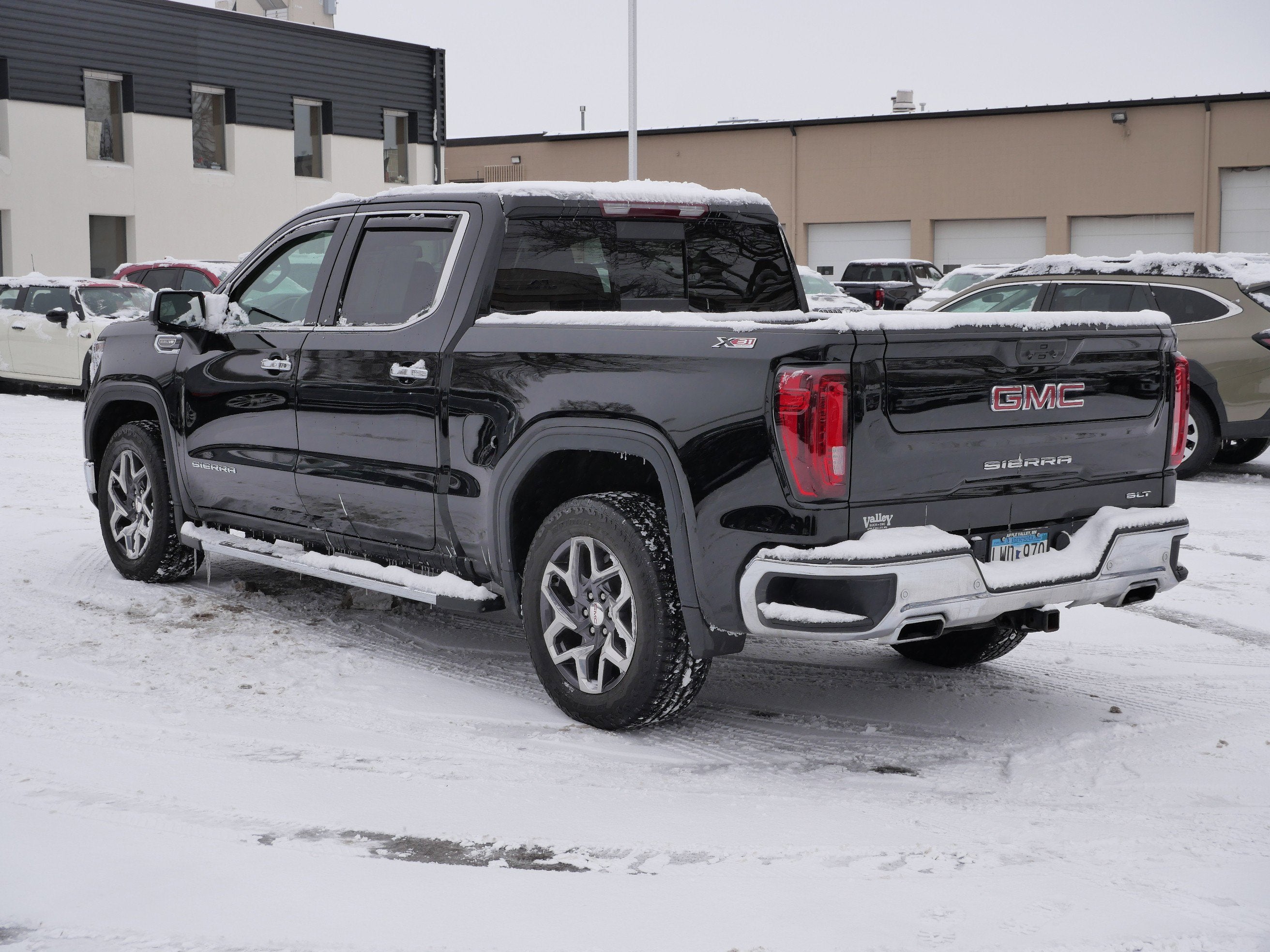 2024 GMC Sierra 1500 SLT