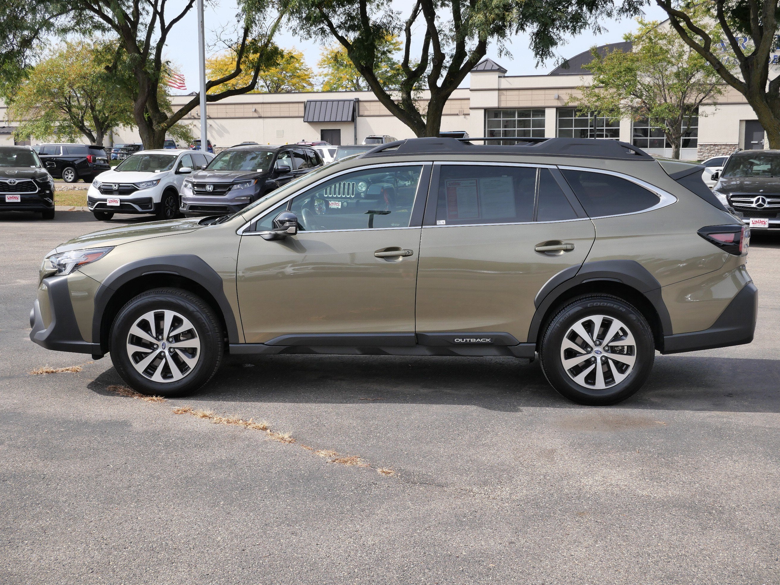 2024 Subaru Outback Premium