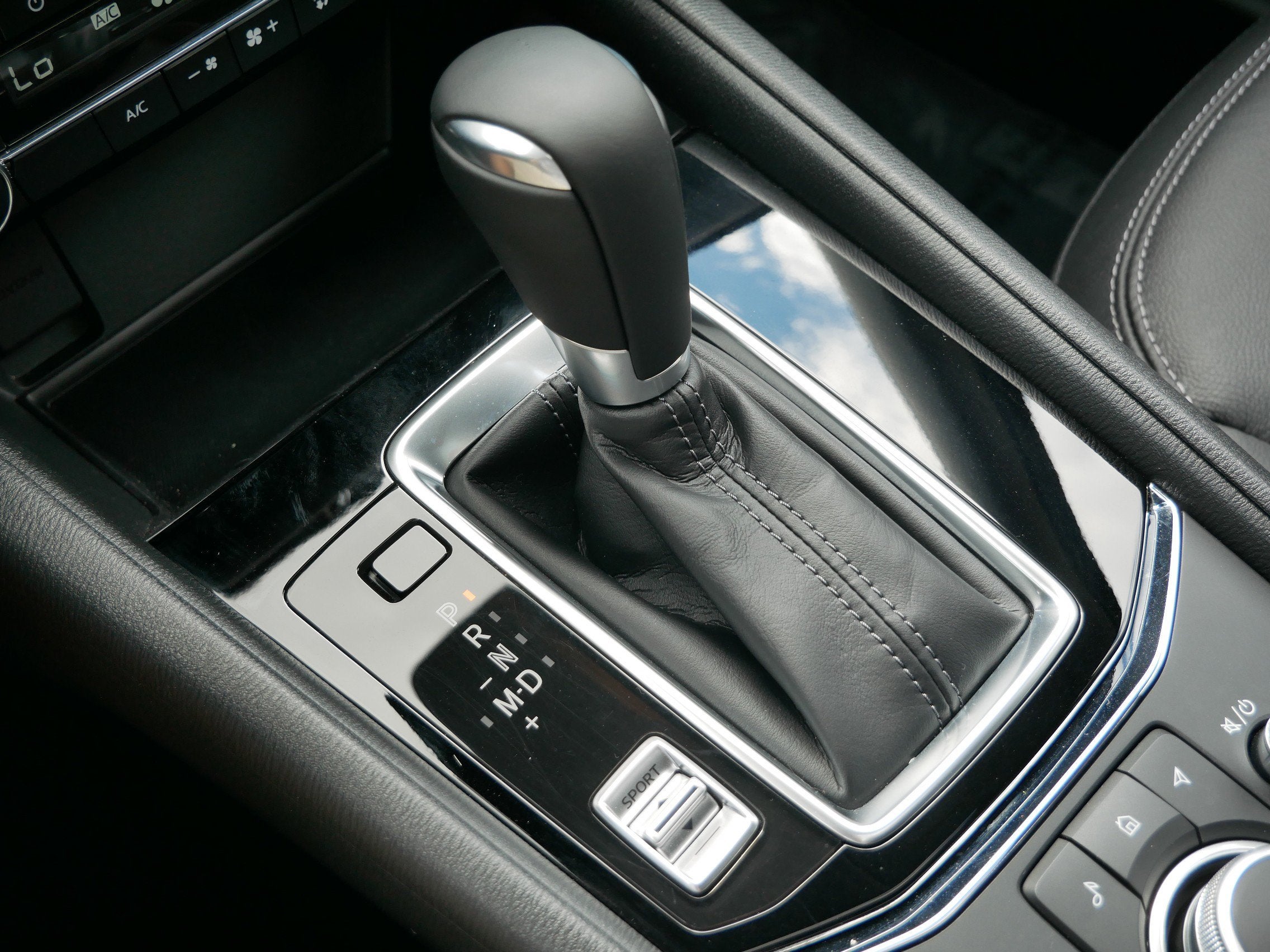 2024 Mazda Mazda CX-5 2.5 S Preferred Package