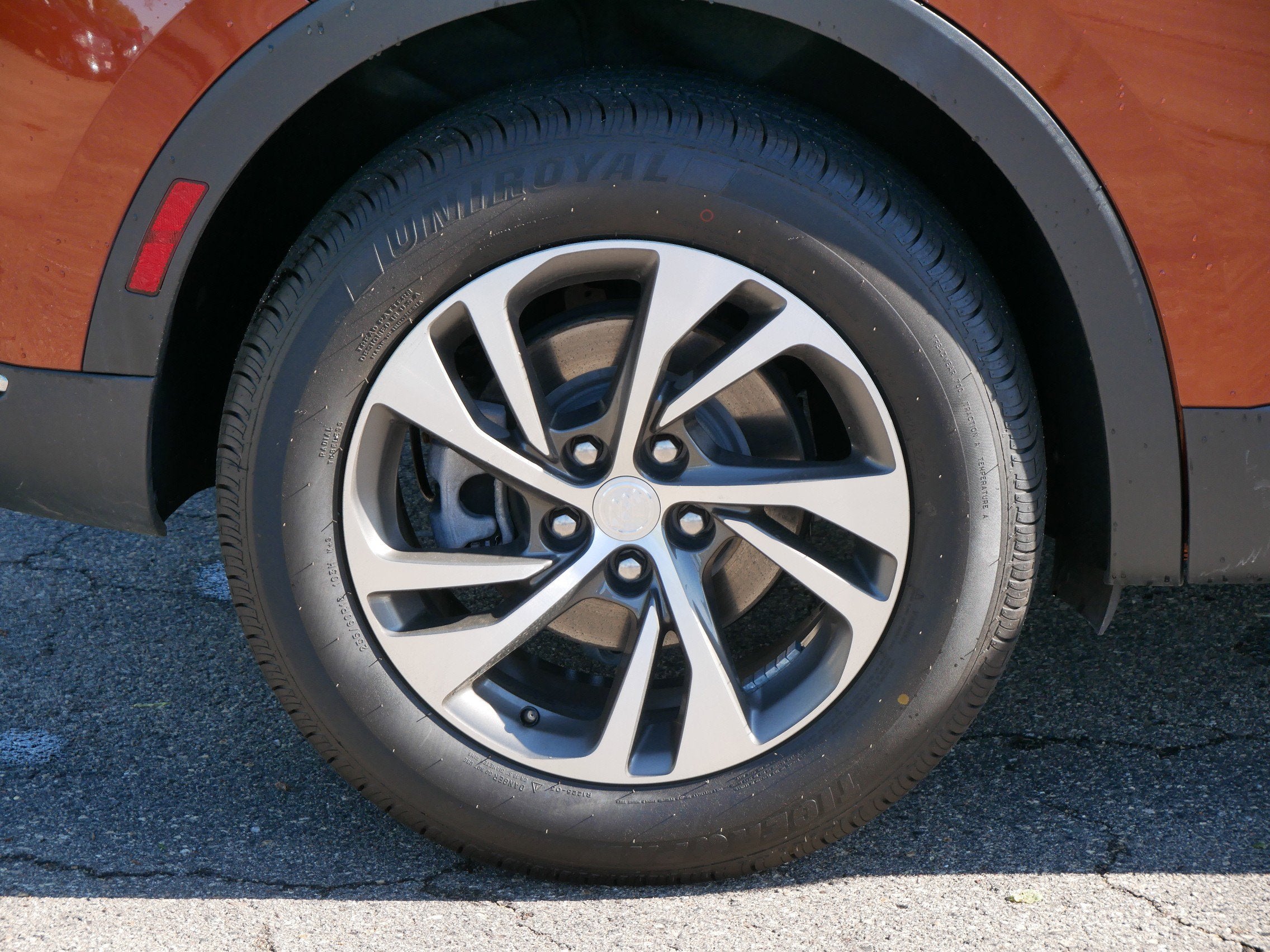 2021 Buick Envision Essence