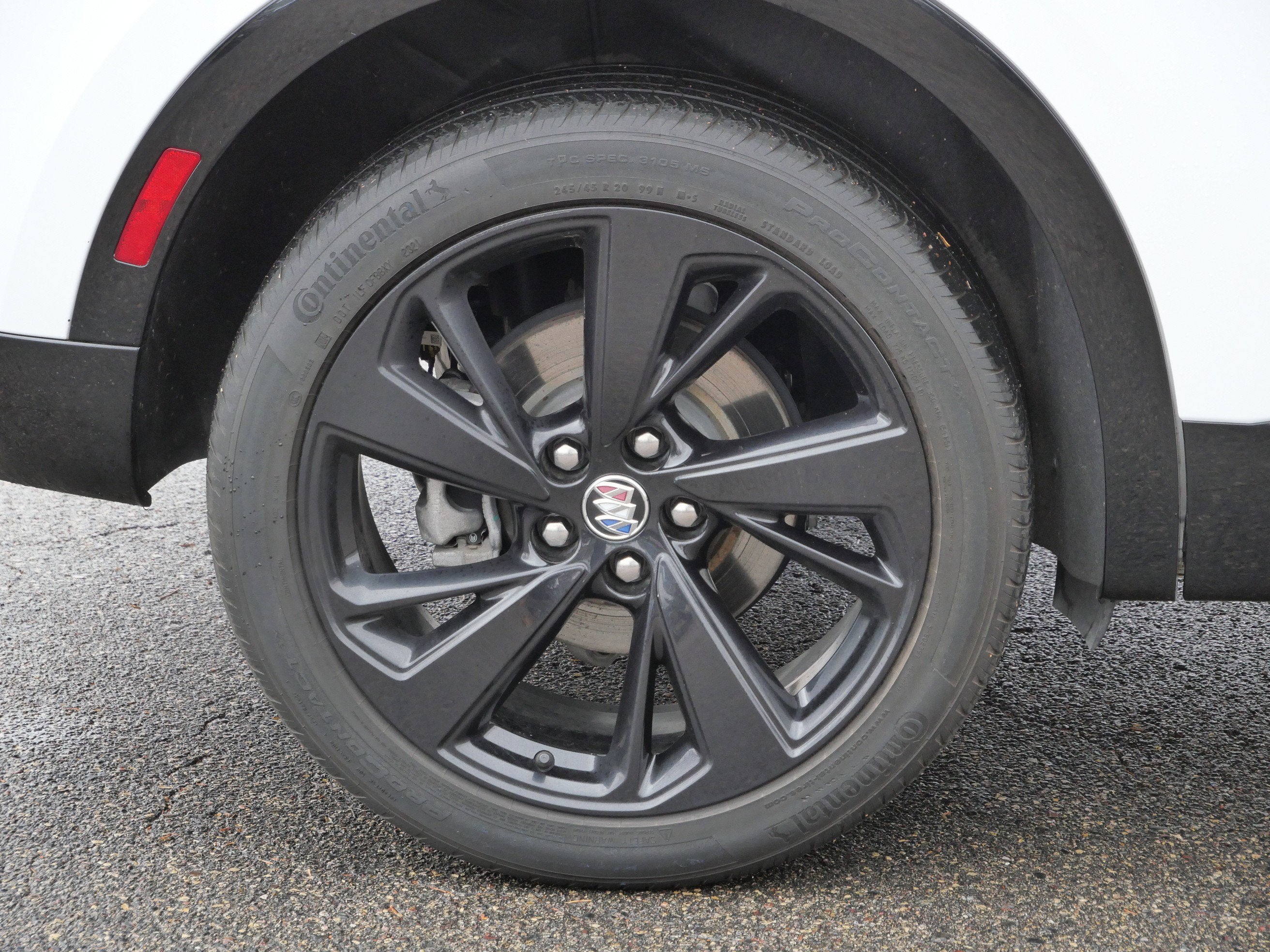 2022 Buick Envision Essence