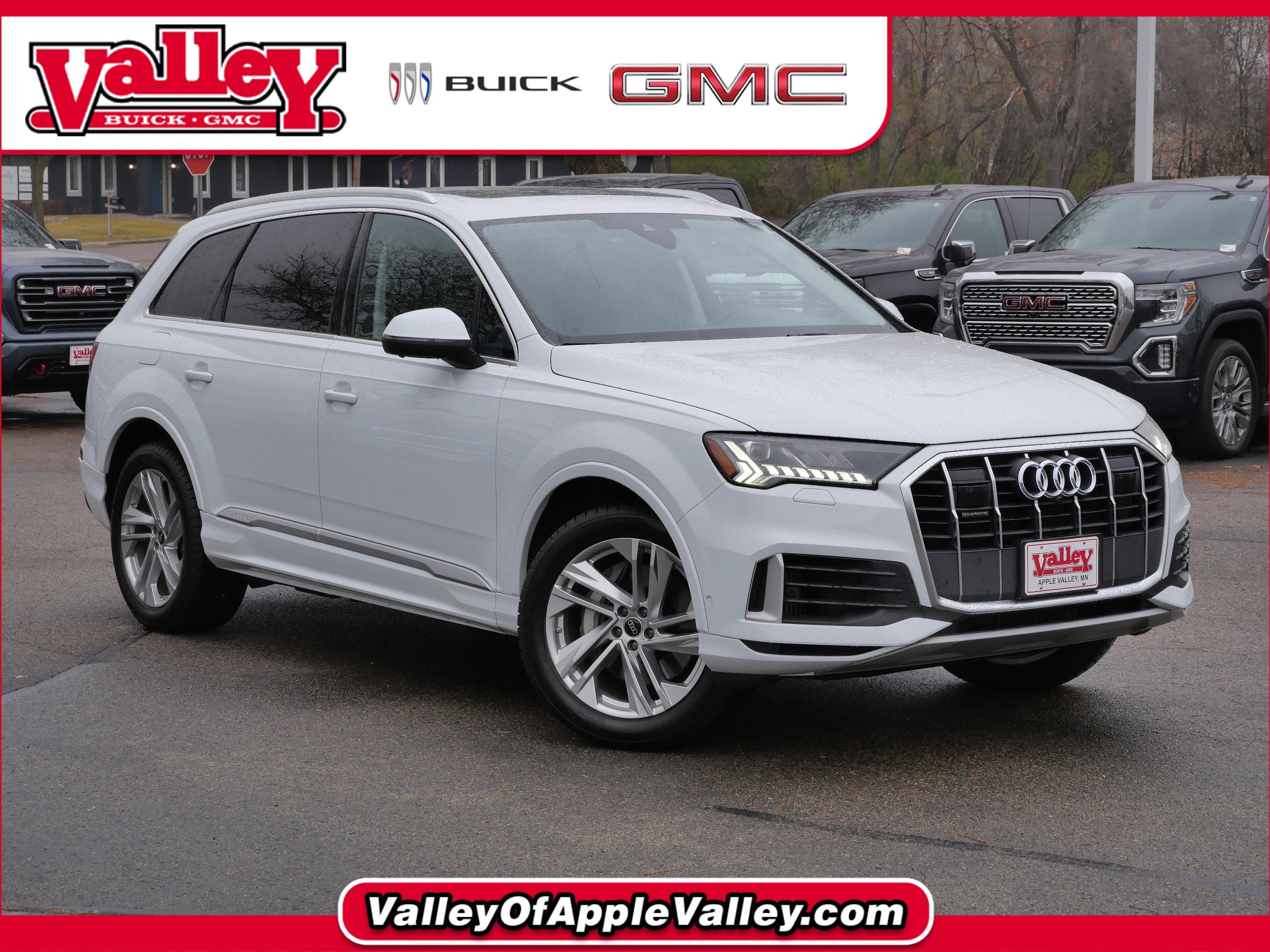 2023 Audi Q7 Premium Plus