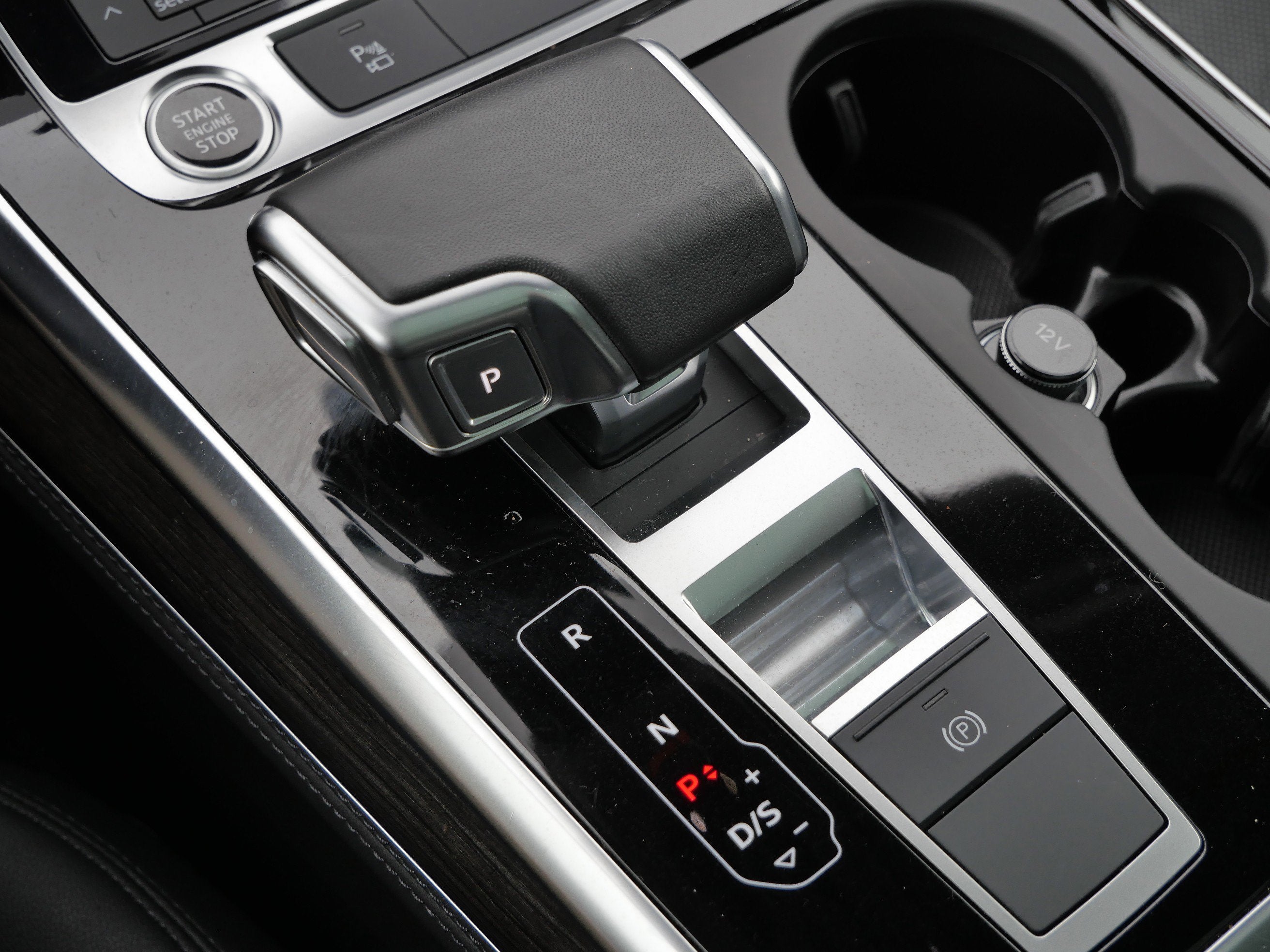 2023 Audi Q7 Premium Plus