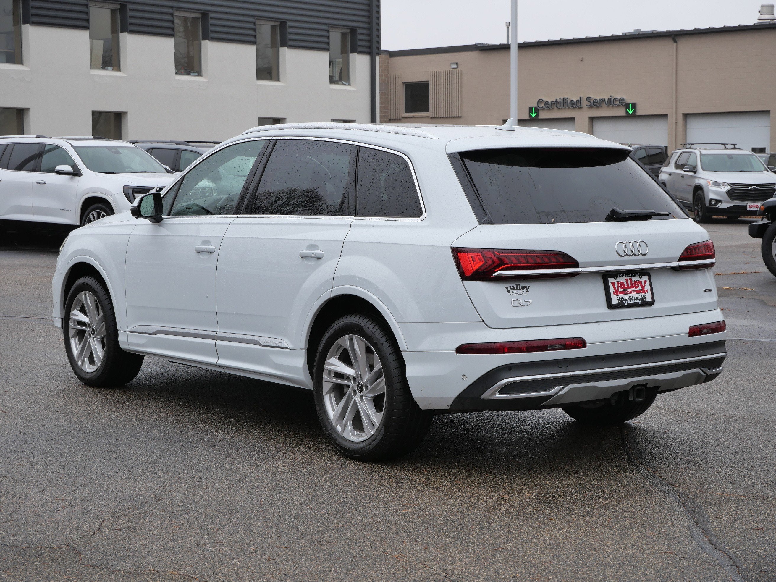2023 Audi Q7 Premium Plus