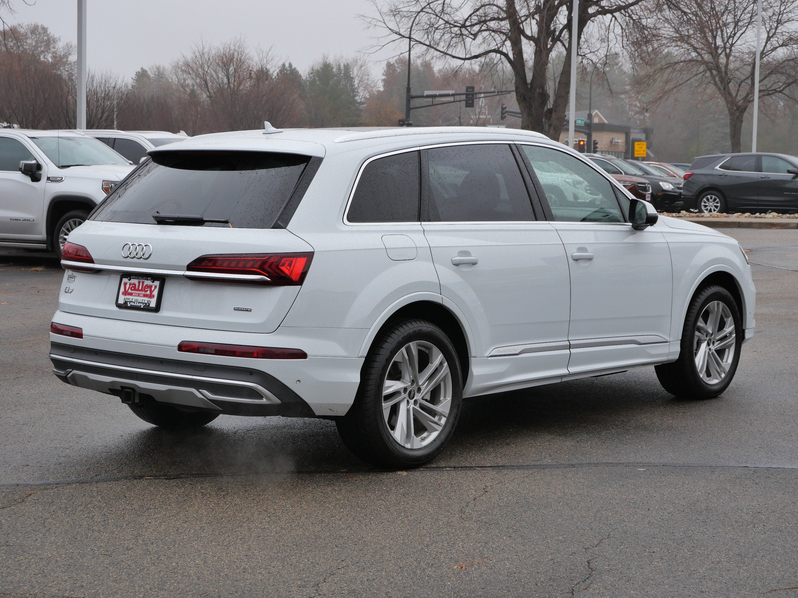 2023 Audi Q7 Premium Plus